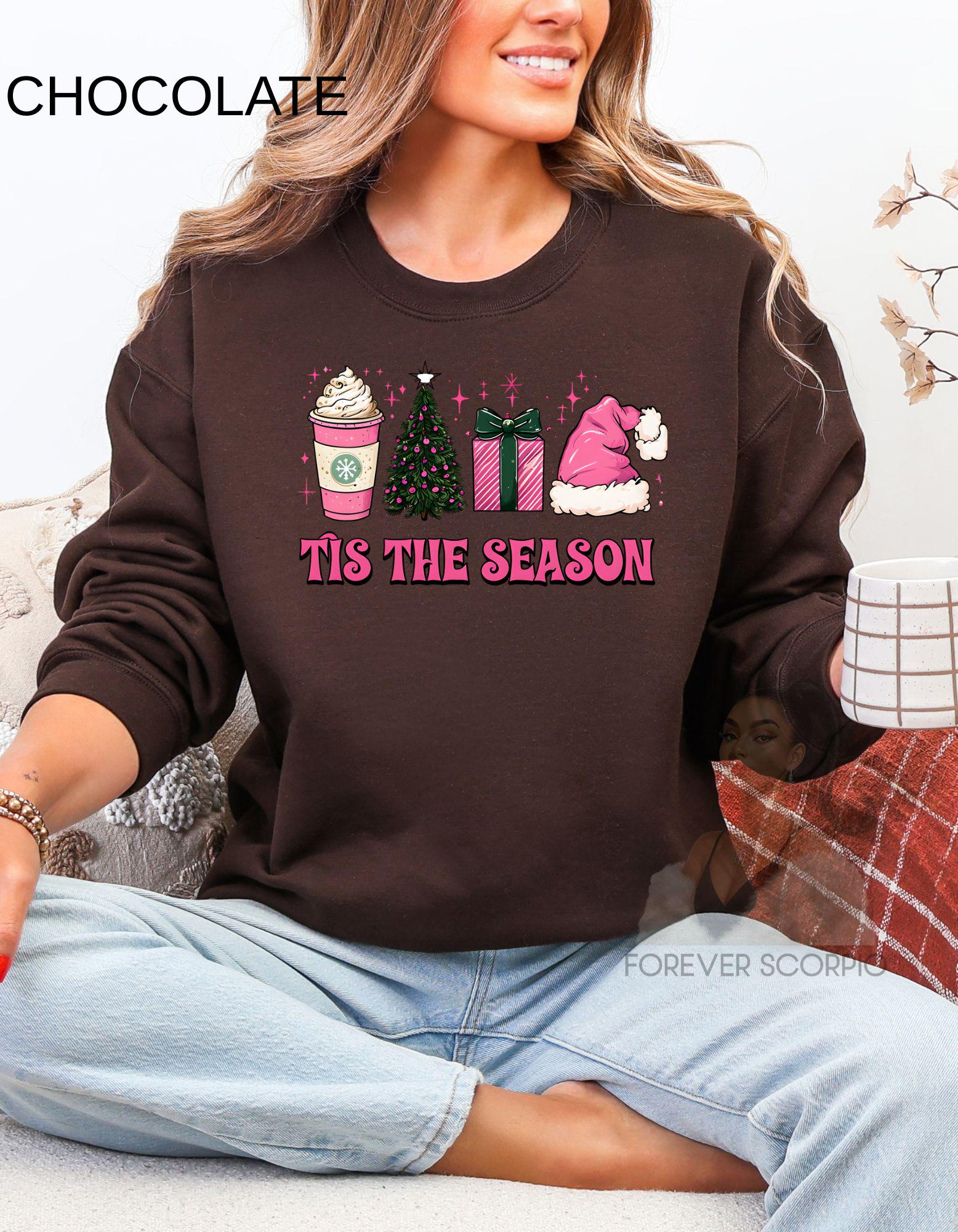 Coquette Christmas Sweatshirt Women | Pink ’Tis the Season Pullover | Holiday Coffee Gift | Girls Girls Soft Aesthetic Shirt